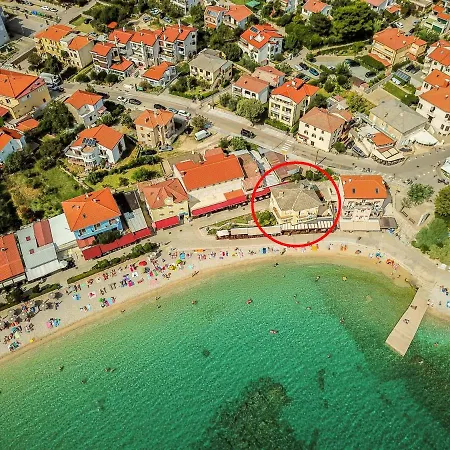 Seaside With Balcony And Sea View